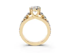 Heart Cut Diamond Pavé Engagement Ring Set in Yellow gold with Prong Setting