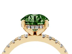 Fancy Green Round Cut Diamond Pavé Solitaire Ring Set in Yellow gold with Round Band Accents and Prong Setting