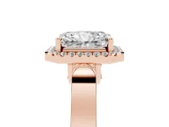 Radiant Cut Diamond Halo Ring Set in Rose gold with Pavé-Lined Split Shank Band