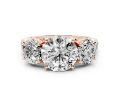 Round Cut Diamond Three-Stone Ring Set in Rose gold with Pavé Band