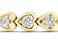 Round Cut Diamond Heart Link Tennis Bracelet Set in Yellow gold with Bezel Setting
