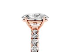 Oval Cut Diamond Pavé Solitaire Engagement Ring Set in Rose gold with Prong Setting