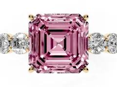 Fancy Pink Asscher Cut Diamond Five-Stone Prong Set Band Ring Set in Yellow gold with Polished Band
