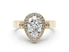 Pear Cut Diamond Halo Ring Set in Yellow gold with Pavé-Lined Split Shank Band
