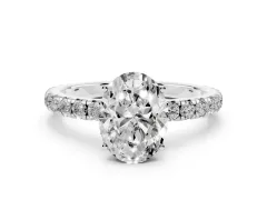Oval Cut Diamond Pavé Solitaire Engagement Ring Set in White gold with Prong Setting