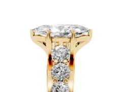 Marquise Cut Diamond Pavé Engagement Ring Set in Yellow gold with Prong Setting