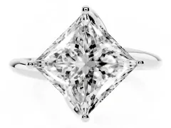 Princess Cut Diamond Solitaire Engagement Ring Set in White gold with Classic Plain Band