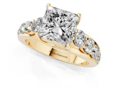 Princess Cut Diamond Pavé Engagement Ring Set in Yellow gold with Prong Setting