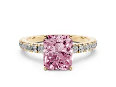 Fancy Pink Radiant Cut Diamond Pavé Solitaire Engagement Ring Set in Yellow gold with Prong Setting