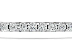 Round Diamond Pavé Chain Bracelet Set in Silver with Bezel Setting