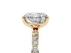 Radiant Cut Diamond Solitaire Engagement Ring Set in Yellow gold with Round Pavé Band and Prong Setting