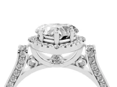 Heart Cut Diamond Halo Ring Set in White gold with Twist Band and Pavé Accents