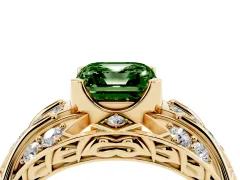 Fancy Green Asscher Cut Diamond Art Deco Ring Set in Yellow gold with Pavé Split Shank