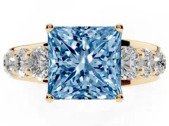 Fancy Blue Princess Cut Diamond Pavé Engagement Ring Set in Yellow gold with Prong Setting
