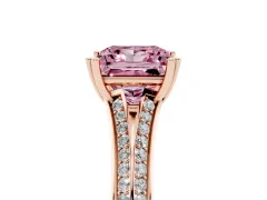 Fancy Pink Princess Cut Diamond Split Shank Pavé Engagement Ring Set in Rose gold with Prong-Set Center Stone