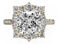 Cushion Cut Diamond Halo Ring Set in Yellow gold with Pavé Band and Prong Setting
