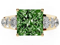 Fancy Green Princess Cut Diamond Pavé Engagement Ring Set in Yellow gold with Prong Setting
