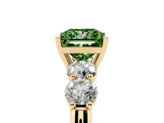 Fancy Green Princess Cut Diamond Five-Stone Prong Set Ring Set in Yellow gold with Classic Band