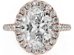 Oval Cut Diamond Halo Pavé Engagement Ring Set in Rose gold with Prong Setting