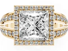 Princess Cut Diamond Halo Ring Set in Yellow gold with Double Pavé Split Shank