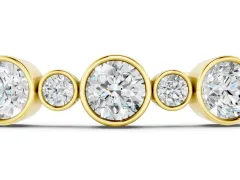 Round Diamond Bezel-Set Flexible Tennis Bracelet Set in Yellow gold with Box Clasp