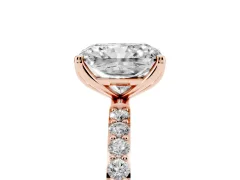 Radiant Cut Diamond Solitaire Engagement Ring Set in Rose gold with Round Pavé Band and Prong Setting