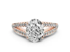 Oval Cut Diamond Split Shank Pavé Engagement Ring Set in Rose gold with Prong-Held Center Stone