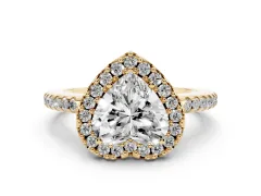 Heart Cut Diamond Pavé Halo Ring Set in Yellow gold with Prong Setting