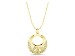 Round Diamond Leaf Filigree Pendant Set in Yellow gold with Pavé Setting
