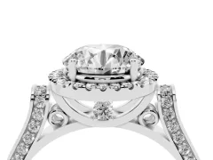 Round Cut Diamond Halo Ring Set in White gold with Pavé-Lined Split Shank Band