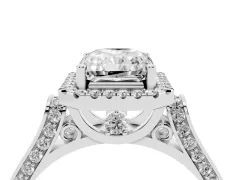 Radiant Cut Diamond Halo Ring Set in White gold with Pavé-Lined Split Shank Band