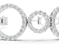 Round Cut Diamond Halo Circle Link Bracelet Set in White gold with Pavé Setting
