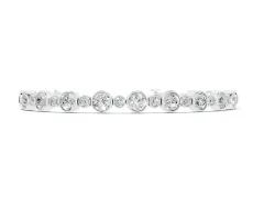 Round Diamond Bezel-Set Flexible Tennis Bracelet Set in White gold with Box Clasp