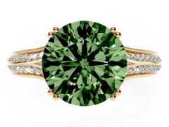 Fancy Green Round Cut Diamond Split Shank Pavé Engagement Ring Set in Yellow gold with Prong-Set Center Stone