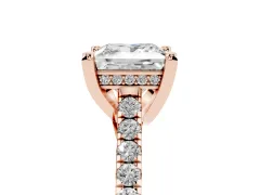 Princess Cut Diamond Solitaire Ring Set in Rose gold with Brilliant Pavé Band and Prong Setting
