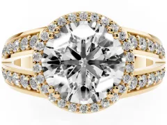 Round Cut Diamond Halo Ring Set in Yellow gold with Double Pavé Split Shank