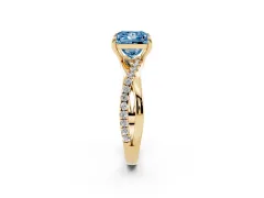 Fancy Blue Princess Cut Diamond Twisted Pavé Band Ring Set in Yellow gold with Prong Setting