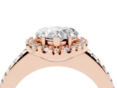 Heart Cut Diamond Pavé Halo Ring Set in Rose gold with Prong Setting