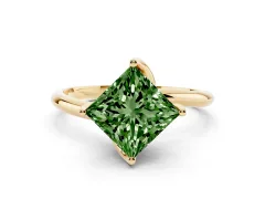 Fancy Green Princess Cut Diamond Solitaire Engagement Ring Set in Yellow gold with Classic Plain Band
