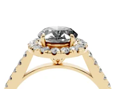Fancy Black Oval Cut Diamond Halo Pavé Engagement Ring Set in Yellow gold with Prong Setting
