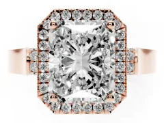 Radiant Cut Diamond Halo Ring Set in Rose gold with Pavé-Lined Split Shank Band