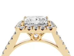 Princess Cut Diamond Pavé Halo Engagement Ring Set in Yellow gold with Pavé Band and Prong Setting