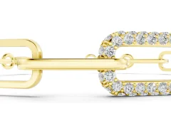 Round Diamond Pavé Link Bracelet Set in Yellow gold with Four-Prong Setting