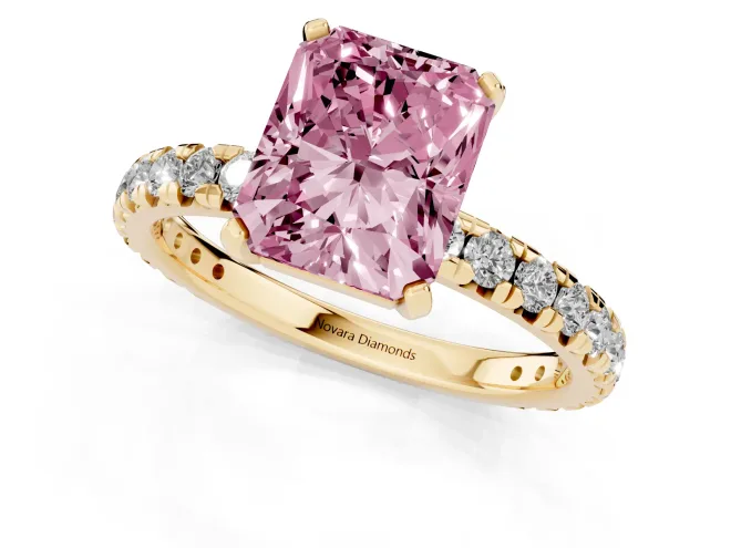 Fancy Pink Radiant Cut Diamond Pavé Solitaire Ring Set in Yellow gold with Round Band and Prong Setting – second view