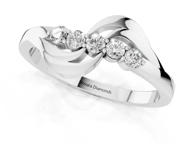 Round Diamond Five-Stone Crossover Band Set in Platinum with Prong Setting – second view
