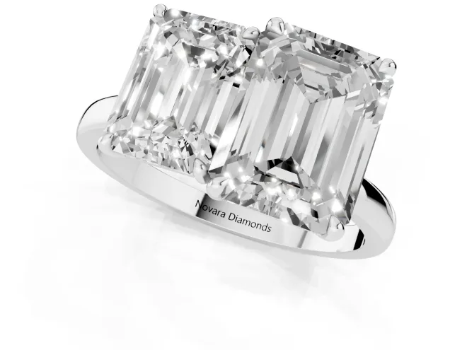 Emerald Cut and Emerald Cut Toi Moi Ring Set in White gold with Prong Setting – second view