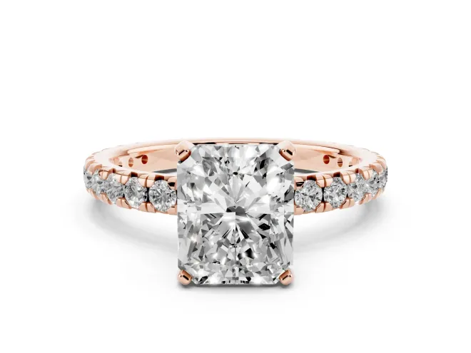 Radiant Cut Diamond Pavé Solitaire Ring Set in Rose gold with Round Band and Prong Setting