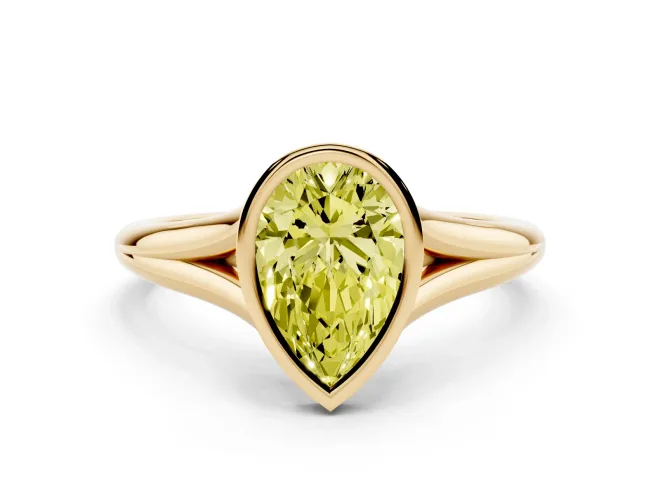Pear-Shaped Bezel Engagement Ring Setting for a Fancy Yellow Lab-Grown Diamond | Yellow Gold