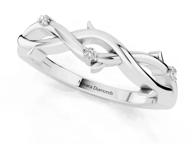 Round Diamond Twist Band Set in Platinum with Prong Setting – second view