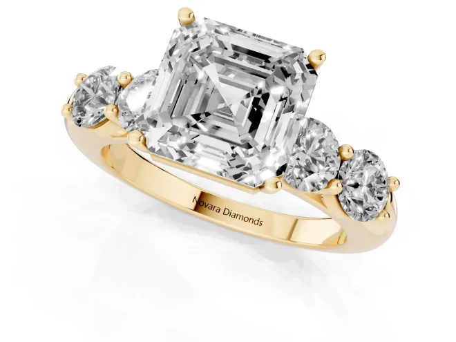 Asscher Cut Diamond Five-Stone Prong Set Ring Set in Yellow gold with Classic Band – second view